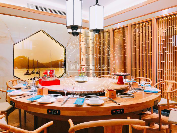 火鍋店餐桌椅色彩如何挑選？